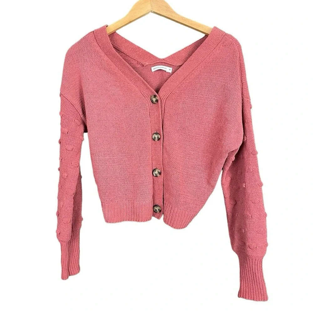 Moon & Madison Cardigan Sweater Size M V-Neck Mauve Pink Textured Button Down - Picture 6 of 9